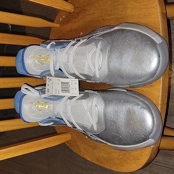 adidas Other - adidas D.O.N. Issue #1 GCA 'Five Generals' FW3657, New, Size 17